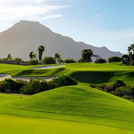 New Luxury Relaxing Holidays Golf & Sun, 아데제