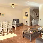 Apartamento New Luxury Relaxing Holidays Golf & Sun, Costa Adeje, Tenerife